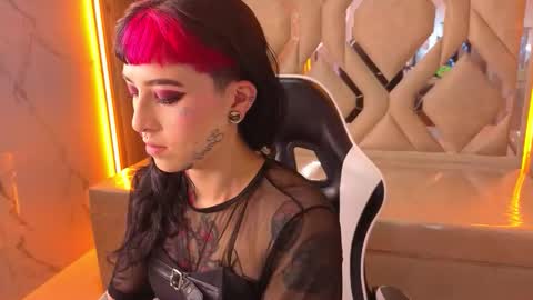 Live 1500am 2100pm online show from 12/17/25, 08:15