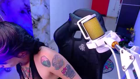 Snapshot of nova_kittyy chatting on 04/23/26, 01:29 Nova kitty tx online show from 04/23/26, 01:29