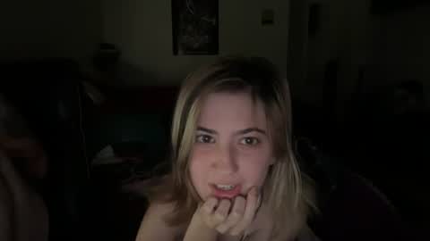 Snapshot of nova_moon_ chatting on 06/15/26, 02:36 Nova online show from 06/15/26, 02:36