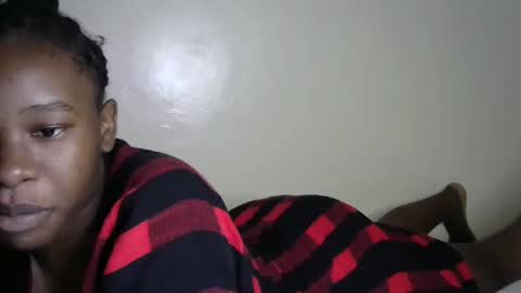 Snapshot of novaah chatting on 04/28/26, 02:27 novaah online show from 04/28/26, 02:27