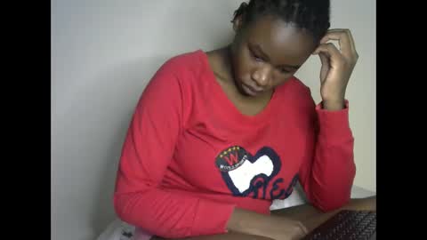 Snapshot of novaah chatting on 05/02/26, 12:15 novaah online show from 05/02/26, 12:15