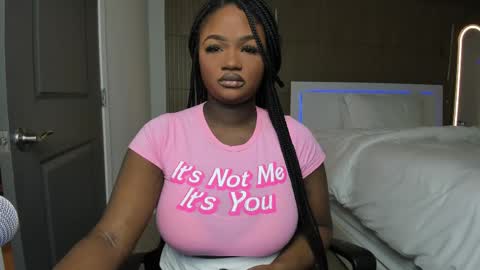 Nova online show from 09/27/25, 11:26