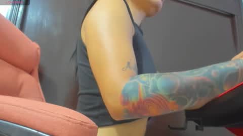 Snapshot of novacy_swtt18 chatting on 02/09/26, 11:03 Novacy online show from 02/09/26, 11:03