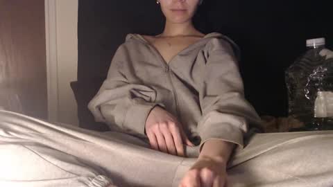 Snapshot of novafrey chatting on 01/17/25, 05:11 Olivia online show from 01/17/25, 05:11