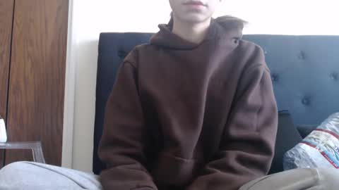 Snapshot of novafrey chatting on 01/26/25, 06:27 Olivia online show from 01/26/25, 06:27