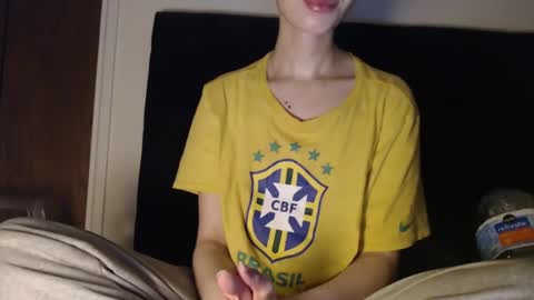 Snapshot of novafrey chatting on 01/29/25, 02:51 Olivia online show from 01/29/25, 02:51