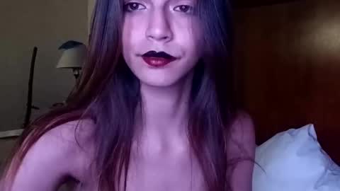 novalovelle online show from 02/06/26, 04:06