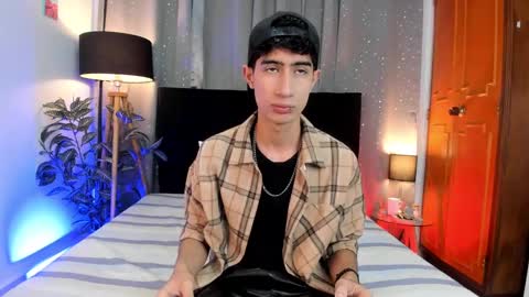 Nova online show from 02/06/25, 04:42