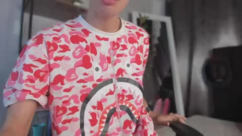 Nova online show from 05/25/26, 12:44