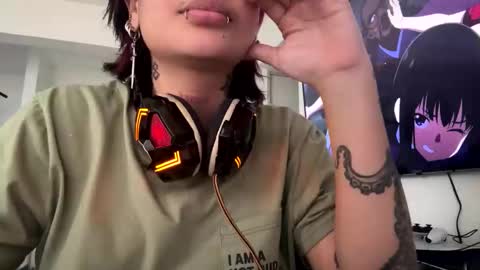 Goth Darling online show from 02/09/25, 10:43