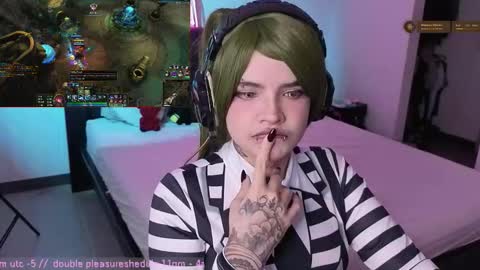 Goth Darling online show from 10/10/25, 05:28