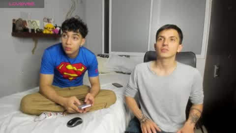 Snapshot of noxx_stark chatting on 09/21/25, 02:13 Noxx online show from 09/21/25, 02:13