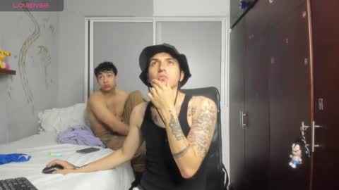 Snapshot of noxx_stark chatting on 10/11/25, 03:39 Noxx online show from 10/11/25, 03:39