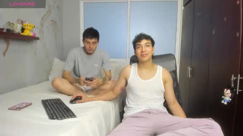 Snapshot of noxx_stark chatting on 10/12/25, 01:59 Noxx online show from 10/12/25, 01:59