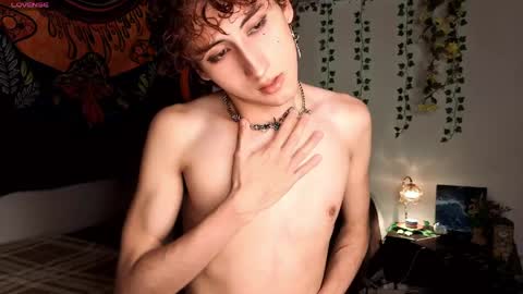 maxie online show from 04/07/26, 03:40