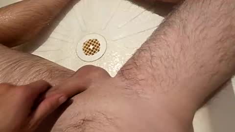 Snapshot of npc00101 chatting on 10/29/25, 01:13 npc00101 online show from 10/29/25, 01:13