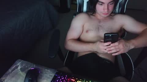 Snapshot of nsfwlogan50 chatting on 04/25/26, 04:37 nsfwlogan50 online show from 04/25/26, 04:37