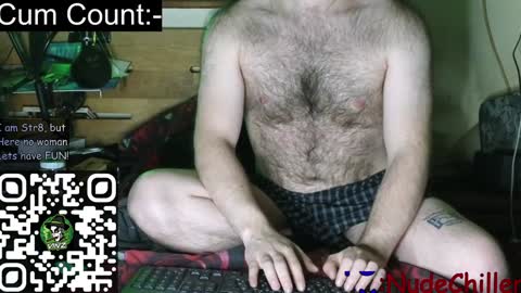 Snapshot of nudechiller chatting on 12/23/24, 06:48 Vinz... online show from 12/23/24, 06:48