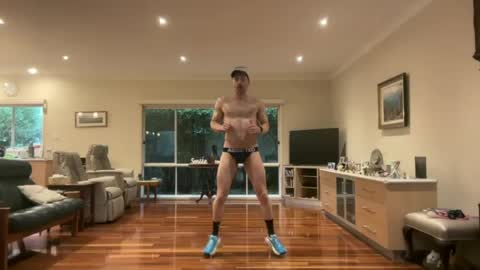 Snapshot of nudedudesmall27 chatting on 07/05/26, 05:58 NudeDudeSmall online show from 07/05/26, 05:58