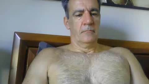 Snapshot of nudeisbest_123 chatting on 02/04/26, 09:15 nudeisbest_123 online show from 02/04/26, 09:15
