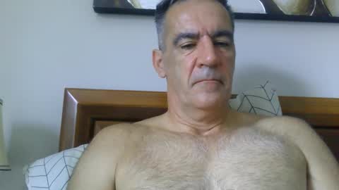 Snapshot of nudeisbest_123 chatting on 02/14/26, 04:31 nudeisbest_123 online show from 02/14/26, 04:31