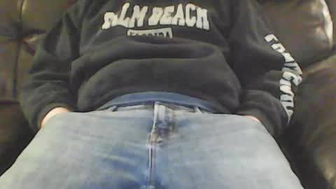 Snapshot of nudestud887 chatting on 12/16/24, 05:49 nudestud887 online show from 12/16/24, 05:49