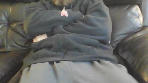 Snapshot of nudestud887 chatting on 12/22/24, 07:31 nudestud887 online show from 12/22/24, 07:31