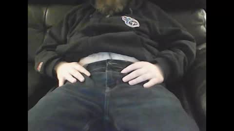 Snapshot of nudestud887 chatting on 02/01/25, 04:24 nudestud887 online show from 02/01/25, 04:24