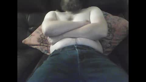 Snapshot of nudestud887 chatting on 09/14/25, 06:34 nudestud887 online show from 09/14/25, 06:34