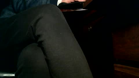 Adults only  online show from 01/15/26, 02:27