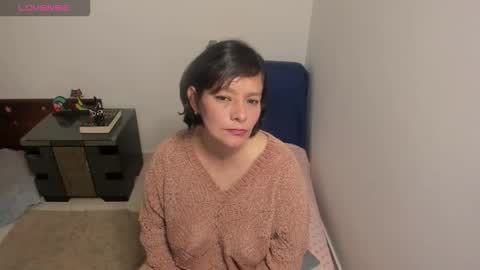 nuit_rose online show from 10/01/25, 02:28