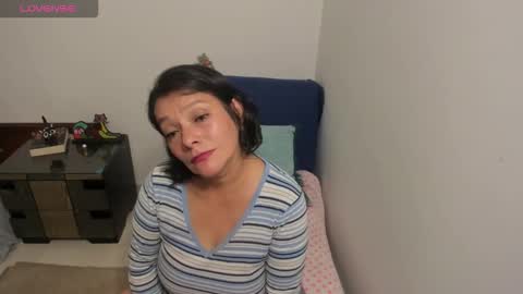 nuit_rose online show from 12/05/25, 02:42