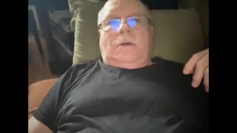 nukiss online show from 12/03/24, 11:44