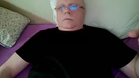 nukiss online show from 03/08/25, 01:36