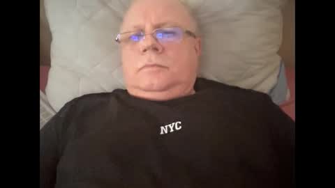 nukiss online show from 11/06/25, 10:38