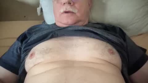 nukiss online show from 11/21/25, 09:41