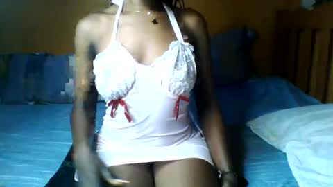 Snapshot of nukshypipi chatting on 06/14/26, 02:24 nukshypipi online show from 06/14/26, 02:24