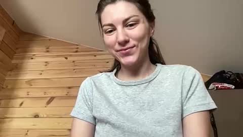 Ema online show from 10/20/25, 05:08