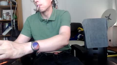 nursefan online show from 09/08/25, 04:50