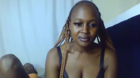 nutgal online show from 04/07/26, 12:38