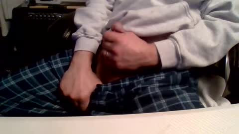 nutjob510 online show from 05/04/26, 08:21