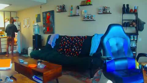 Check the links online show from 01/06/26, 04:00