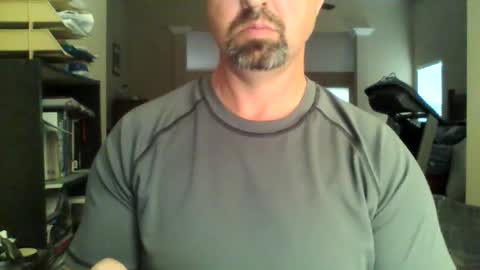 nvrenuff1979 online show from 03/02/26, 12:34