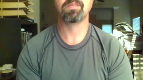 Snapshot of nvrenuff1979 chatting on 06/10/26, 10:47 nvrenuff1979 online show from 06/10/26, 10:47