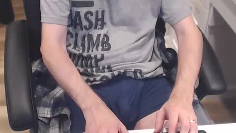 nwih2018 online show from 11/08/25, 03:50