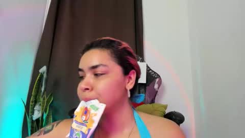 Nia online show from 11/19/25, 10:37