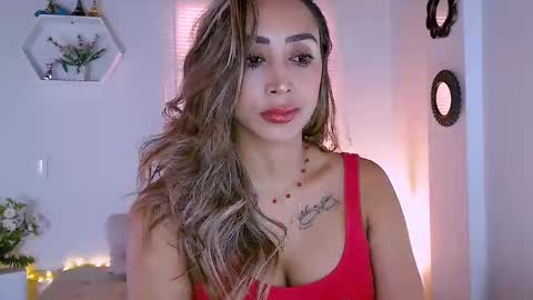 Nycole online show from 02/13/25, 01:48