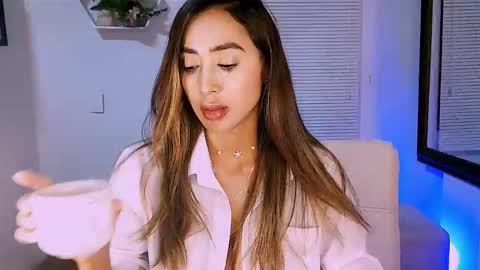 Nycole online show from 03/23/26, 01:31