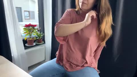 Nicol online show from 01/15/25, 06:43