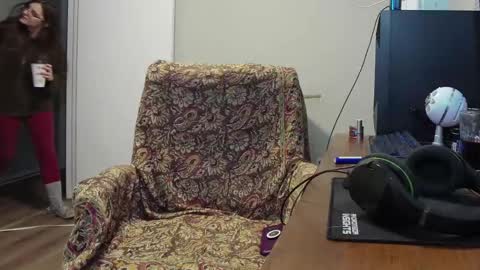 Snapshot of nyctophilic chatting on 02/24/25, 11:54 Nyctophilic online show from 02/24/25, 11:54